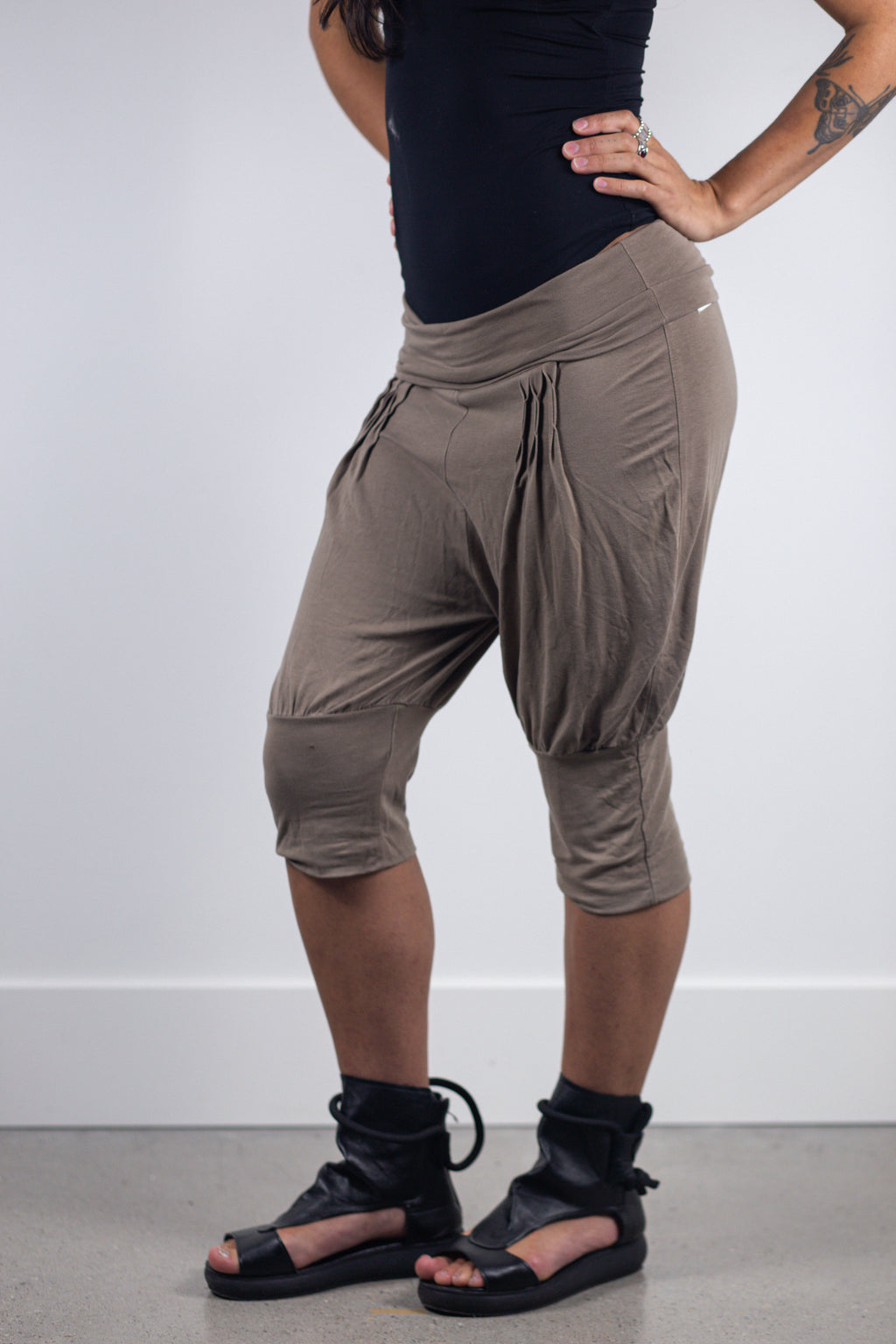 Drop Crotch Harem Capri Pants